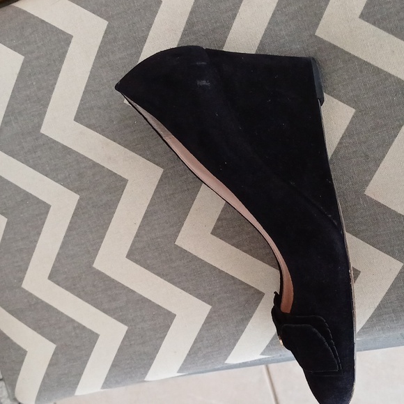 🔥🔥🔥Kate Spade New York Whitlee suede black bow wedge slip ons 10.5 - Picture 4 of 16